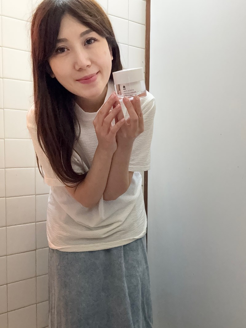 女人知己試用大隊,口碑行銷,部落客行銷,FarmPerilla 賦活修護面霜,自然綠紫蘇,無農藥,清爽不黏膩,滋潤肌膚,一抹有感